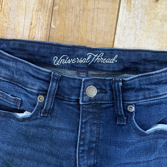 Universal Thread High Rise Skinny - Picture 3 of 5